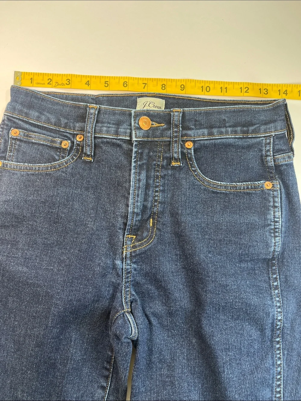 J Crew Women’s Classic Mid-Rise Dark Blue Denim Jeans Sz 26